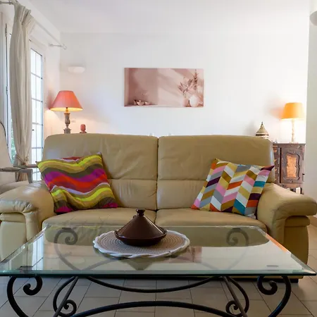 Maison Les Sablettes 5 Min, Jardin, Parking لا سين سور مير